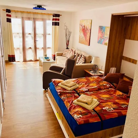 Apartmán Cozy Studio At Port Royale With Heated Pool *